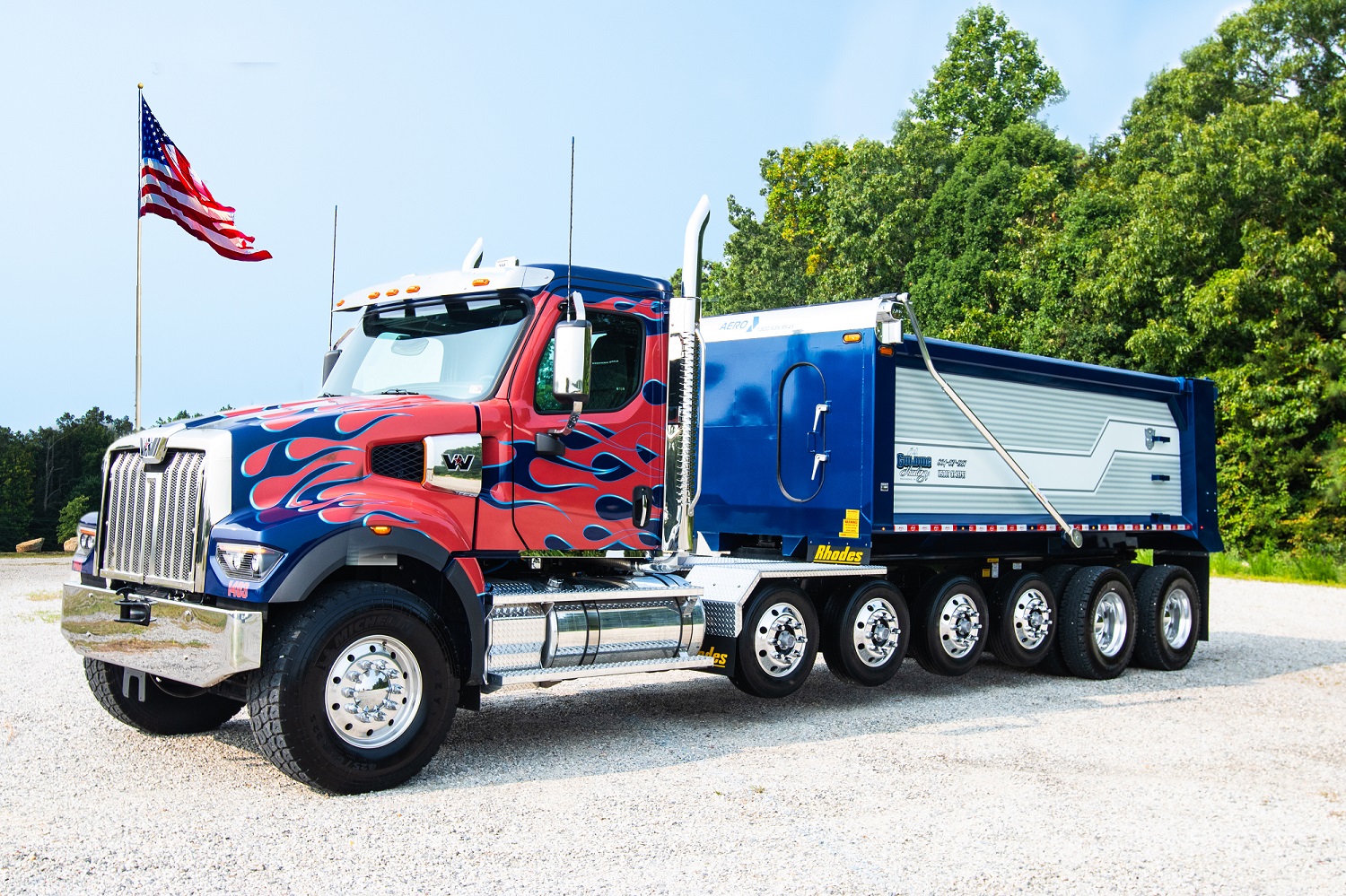 24 foot all aluminum dump body with custom paint job